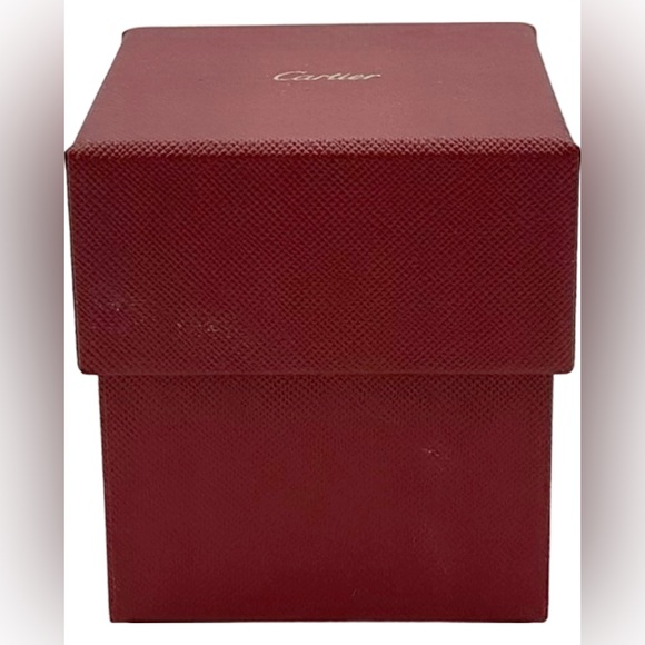 New in Box Cartier Bougie Parfumée Panther Scented Candle 6.5oz. - Picture 11 of 12